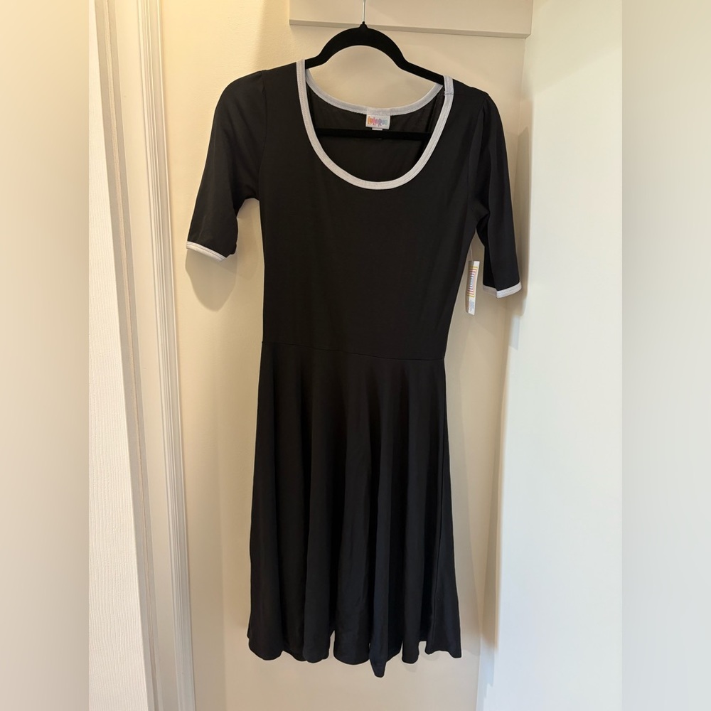LEGACY LuLaRoe Nicole Dress